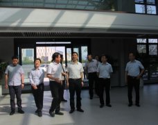<b>山西省民營經(jīng)濟(jì)發(fā)展局樊偉強局長、運城經(jīng)濟(jì)技術(shù)開發(fā)區(qū)副主任魯若鵬一行蒞臨</b>